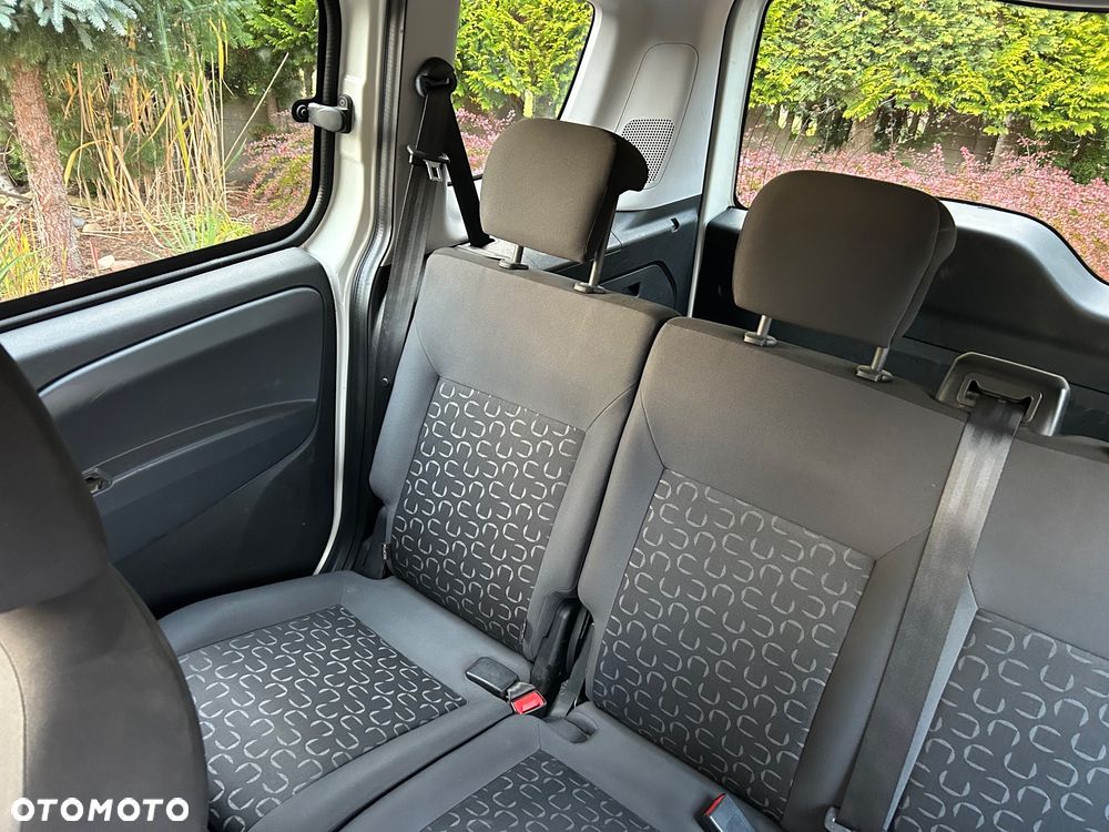 Fiat Doblo 1.4 16V Start&Stopp MyLife Family - 17