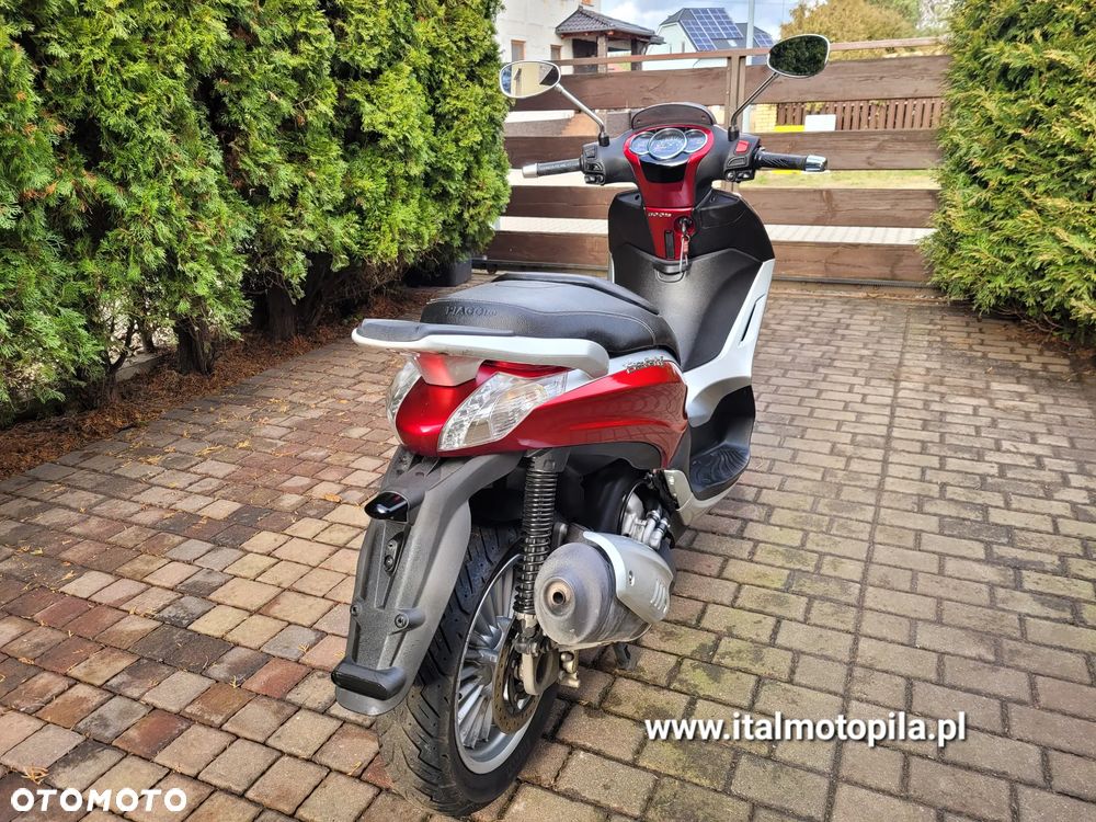Piaggio Beverly - 11