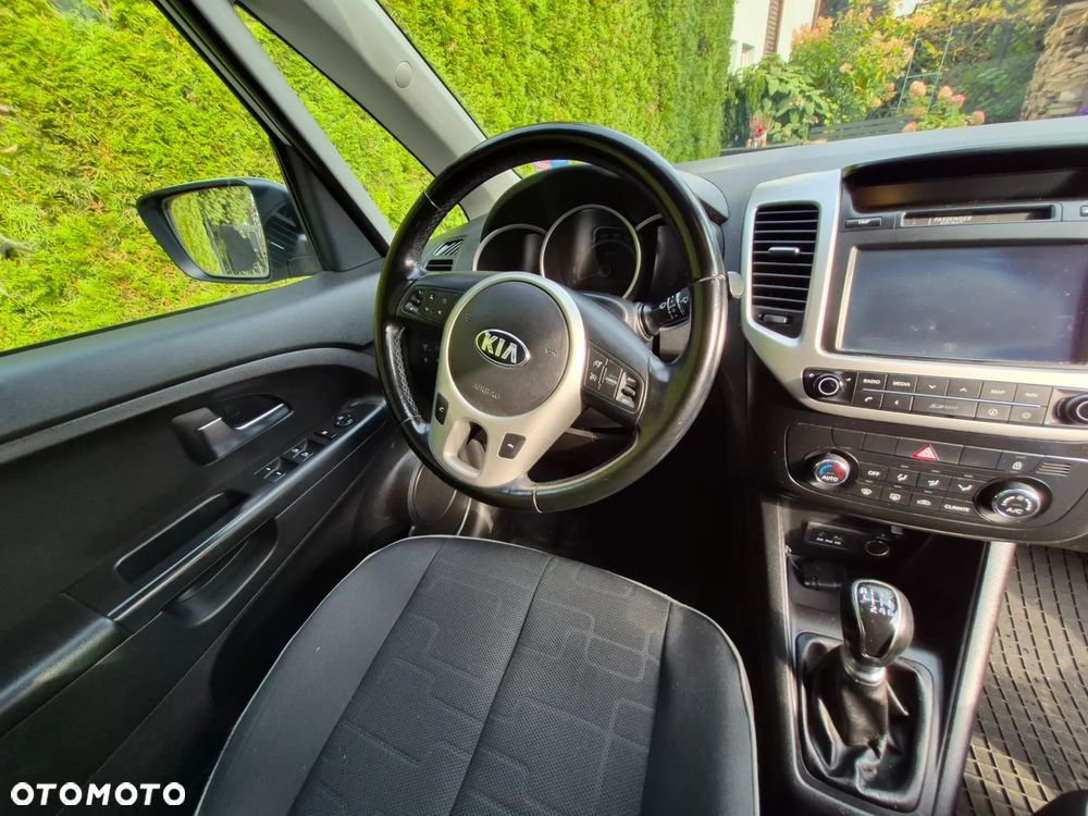Kia Venga - 9