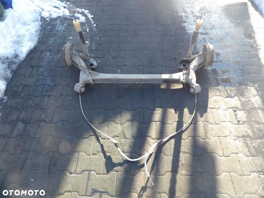 SKODA FABIA III 3 KOMBI TYLNA BELKA - 1