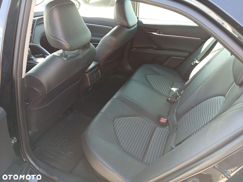 Toyota Camry 2.5 Hybrid Prestige CVT - 10
