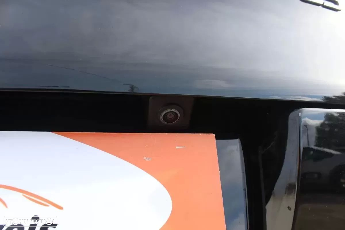 Citroën C3 1.2 PureTech Shine EAT6 - 13