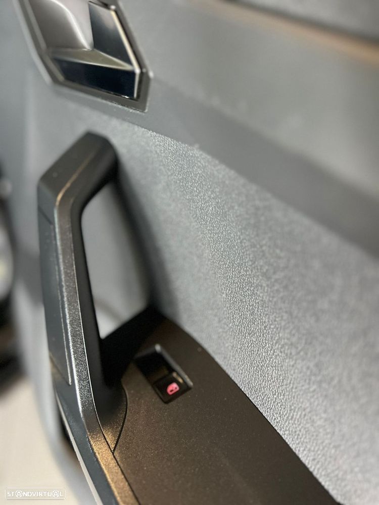 SEAT Arona 1.0 TSI Style - 28