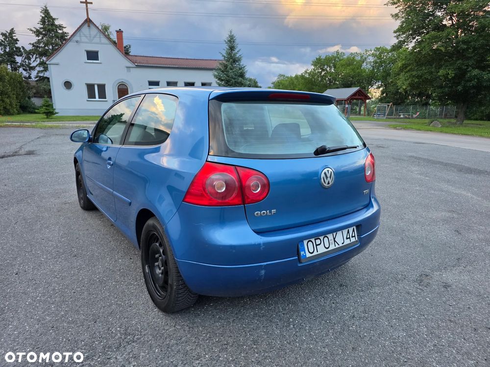 Volkswagen Golf - 12