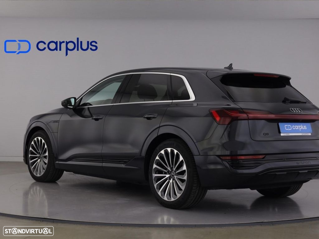 Audi Q8 e-Tron 55 quattro Advanced - 5