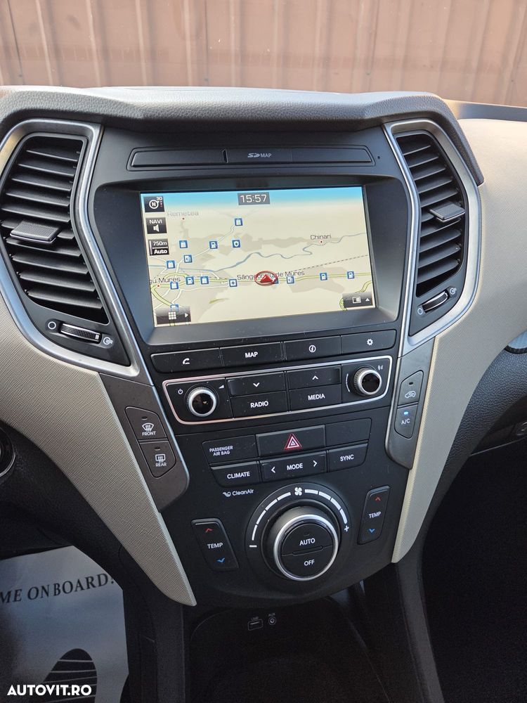 Hyundai Santa Fe 2.2 CRDi 4WD Premium - 39