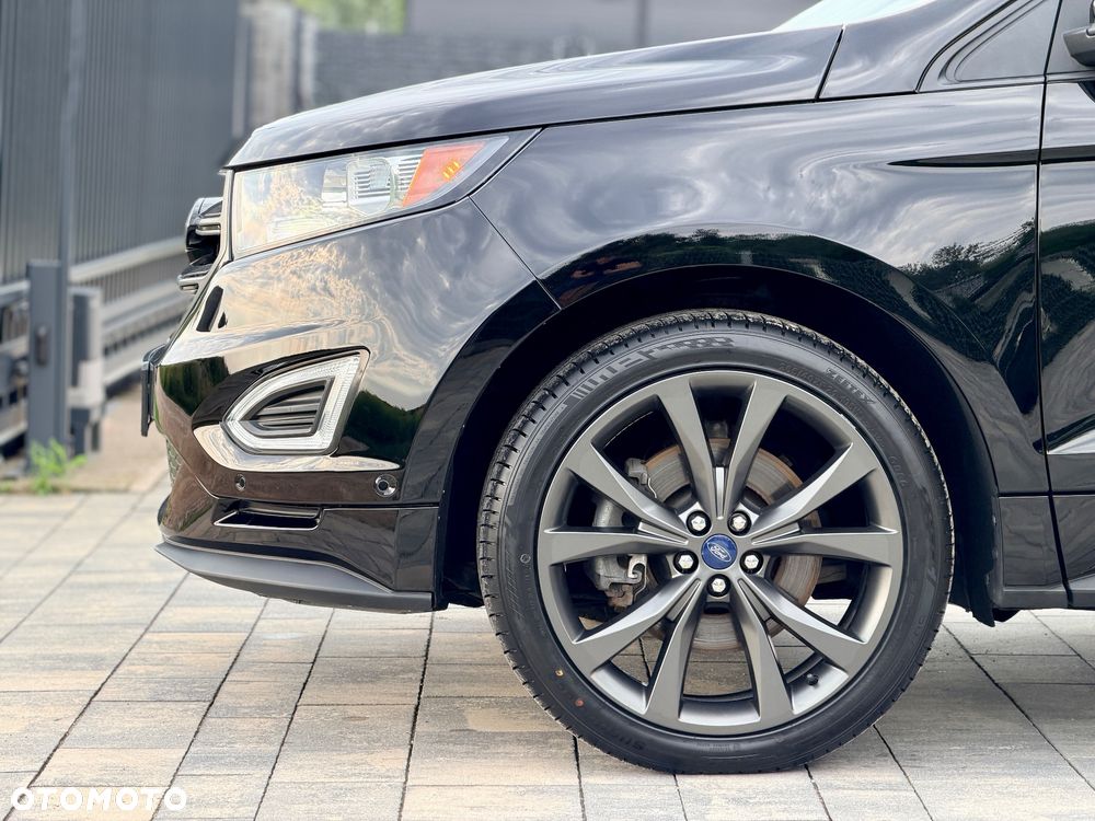 Ford Edge - 4