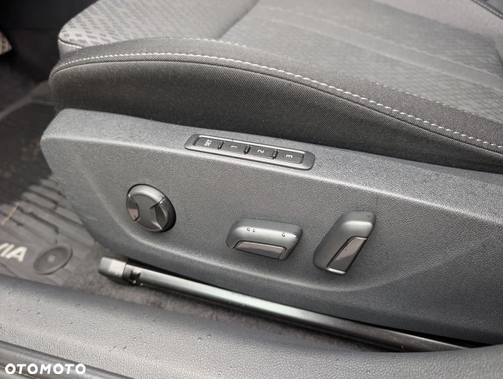 Skoda Octavia - 13