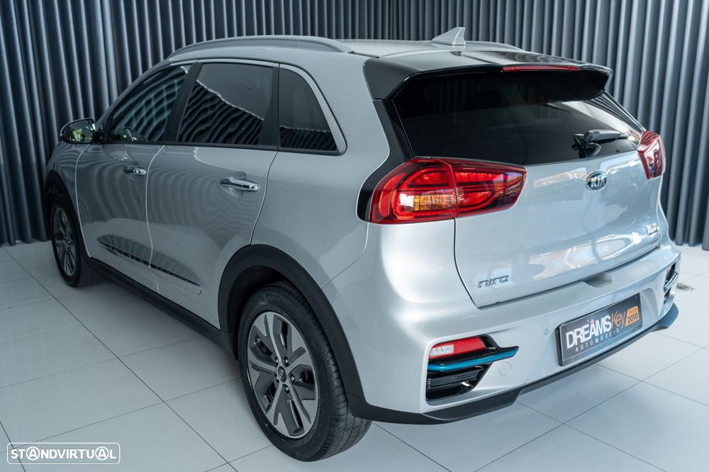 Kia e-Niro Vision - 19