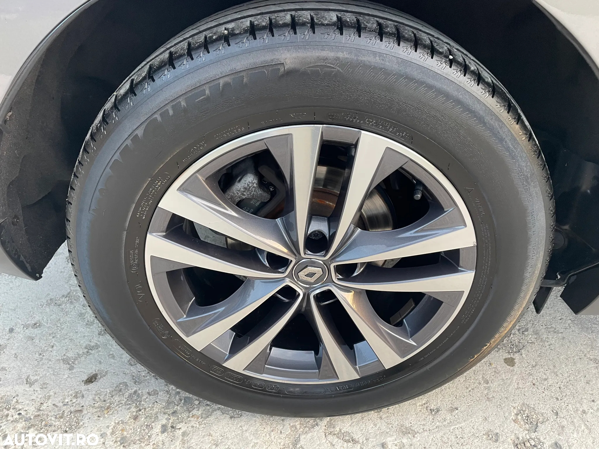 Renault Espace BLUE dCi 190 EDC INTENS - 16