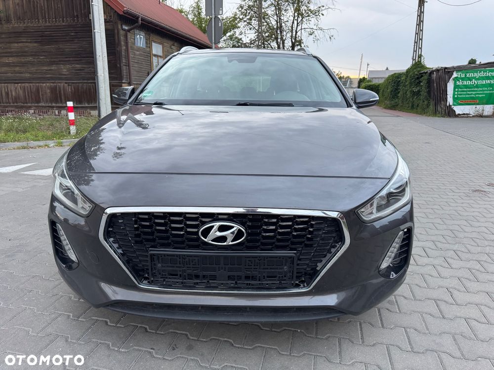 Hyundai i30 1.6 CRDI Passion Plus - 8