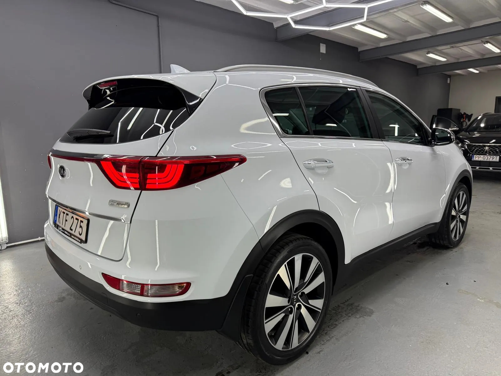 Kia Sportage 1.7 CRDI Business Line L 2WD - 13
