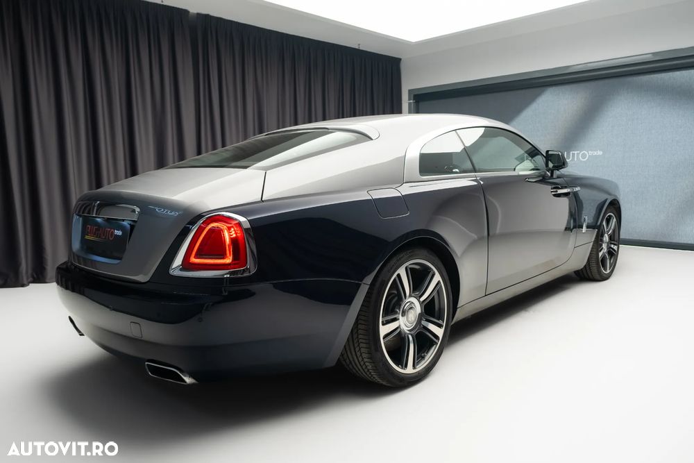 Rolls-Royce Wraith - 7
