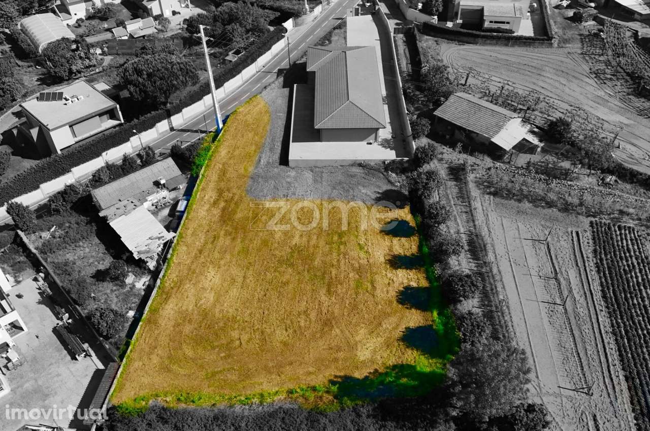 Terreno urbano Couto (S. Miguel), Santo Tirso - Grande imagem: 2/16