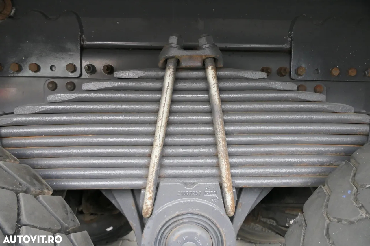 Renault K 480 / 8x6 / BASCULANTE SPATE 25 mc / EURO 6 - 23