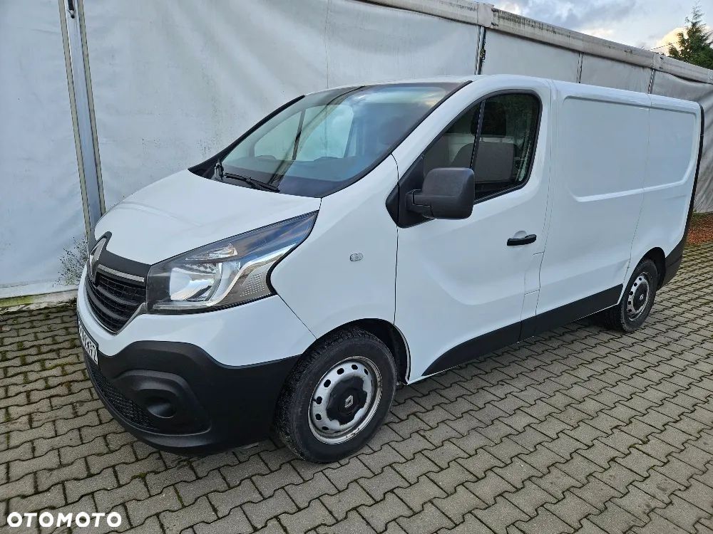 Renault TRAFIC - 1
