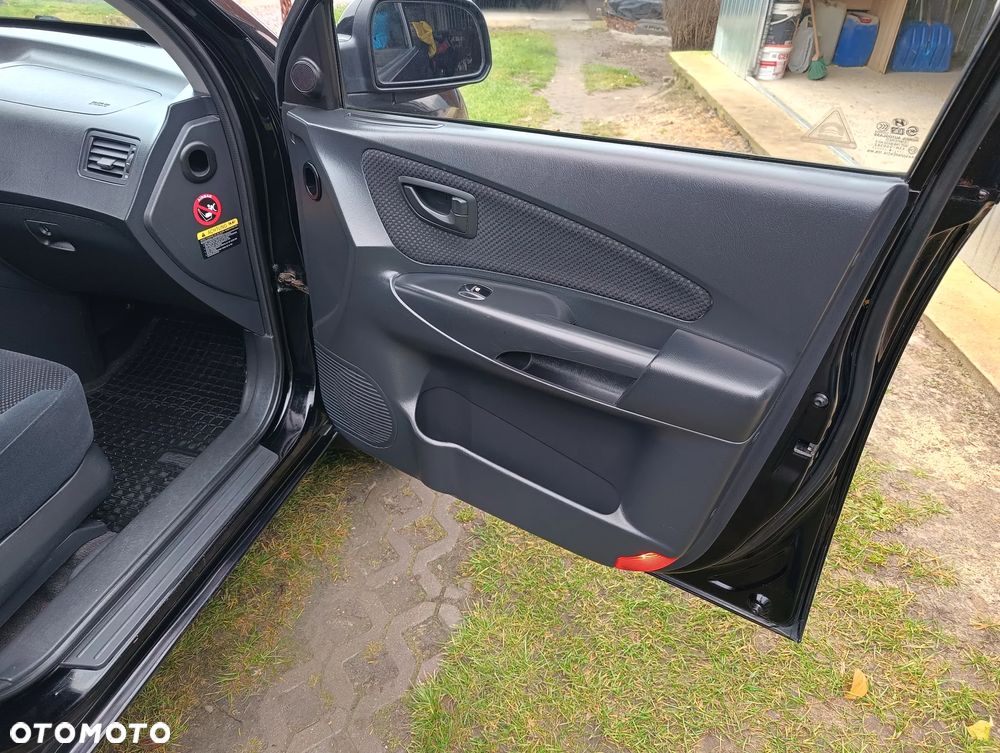 Hyundai Tucson 2.0 4WD GLS - 14