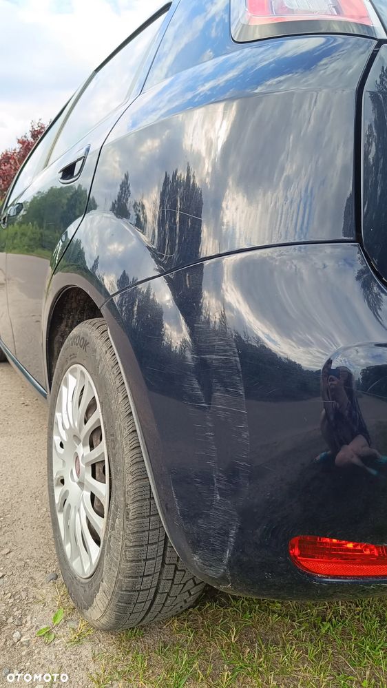Fiat Punto 1.4 Easy S&S - 21