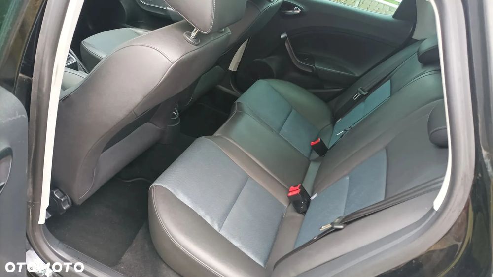 Seat Ibiza ST 1.2 TSI CONNECT - 9