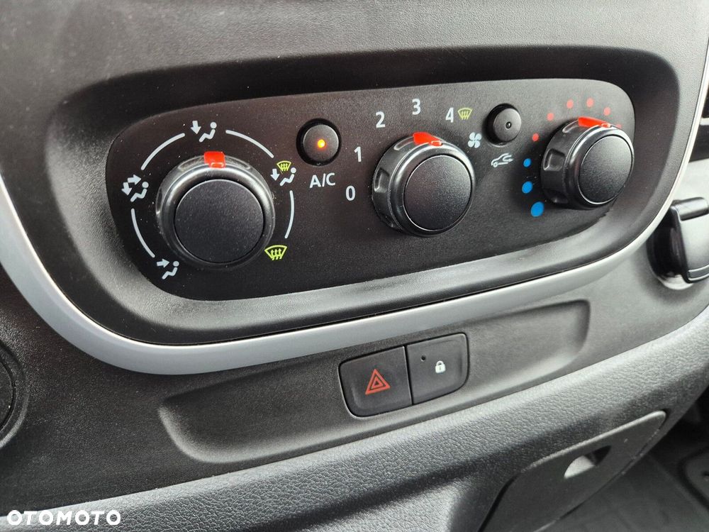 Renault Trafic L2H2 *54999zł NETTO* 1,6dCi/125KM - 24