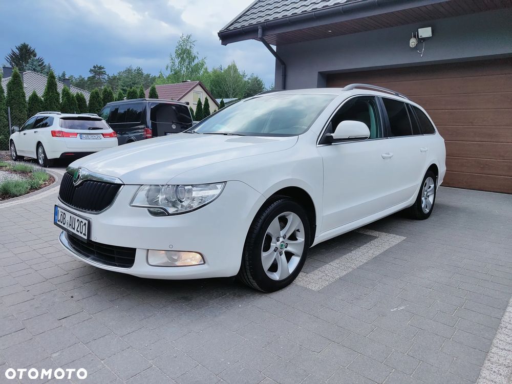 Skoda Superb 2.0 TDI Green tec Ambition - 39