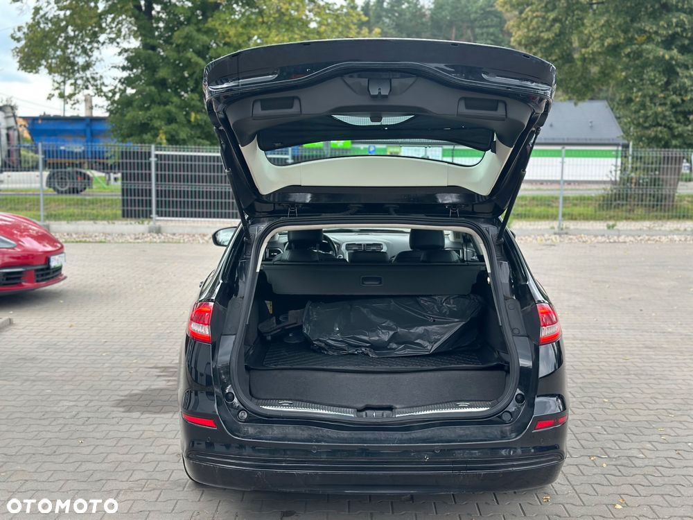 Ford Mondeo - 9
