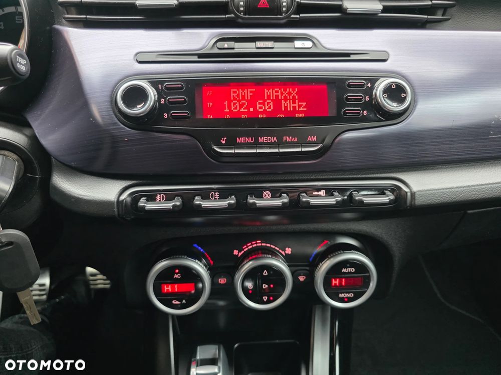 Alfa Romeo Giulietta 1.4 TB 16V Sprint - 16