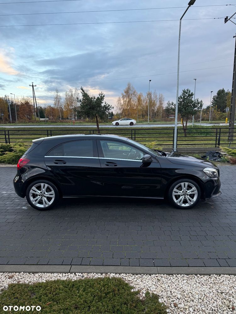 Mercedes-Benz A-Class 2017 photo 4