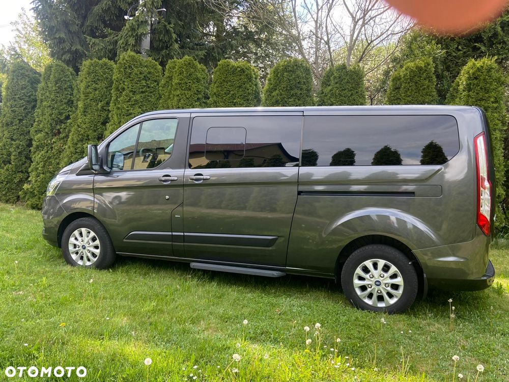 Ford Tourneo Custom - 4