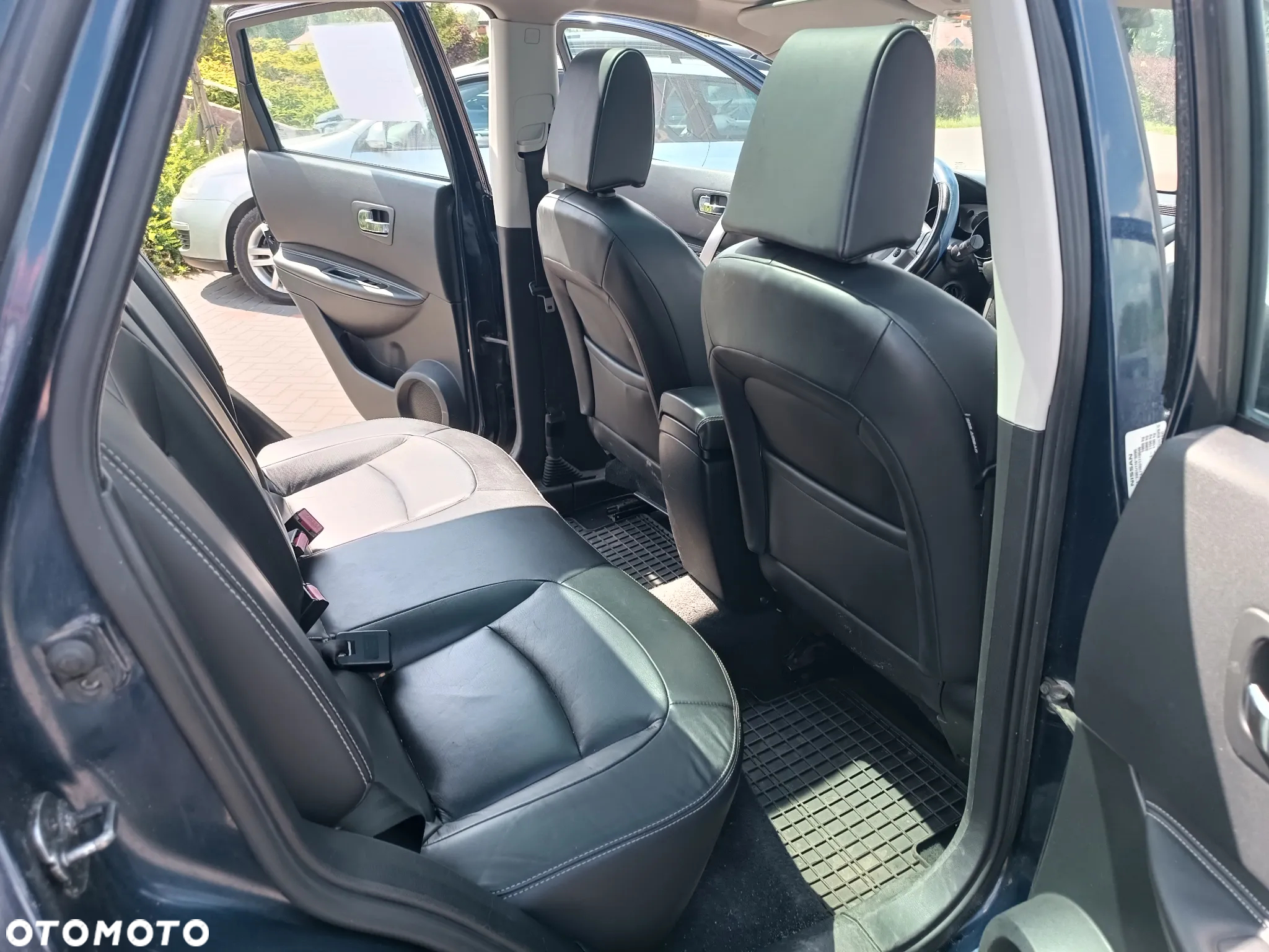 Nissan Qashqai - 12