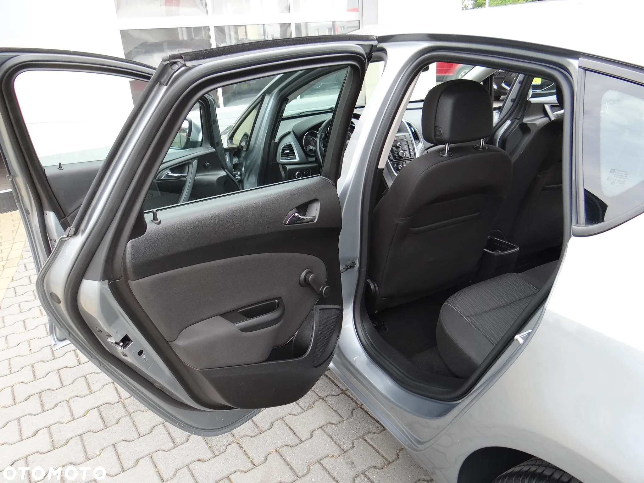 Opel Astra 1.4 EcoFLEX Edition - 36