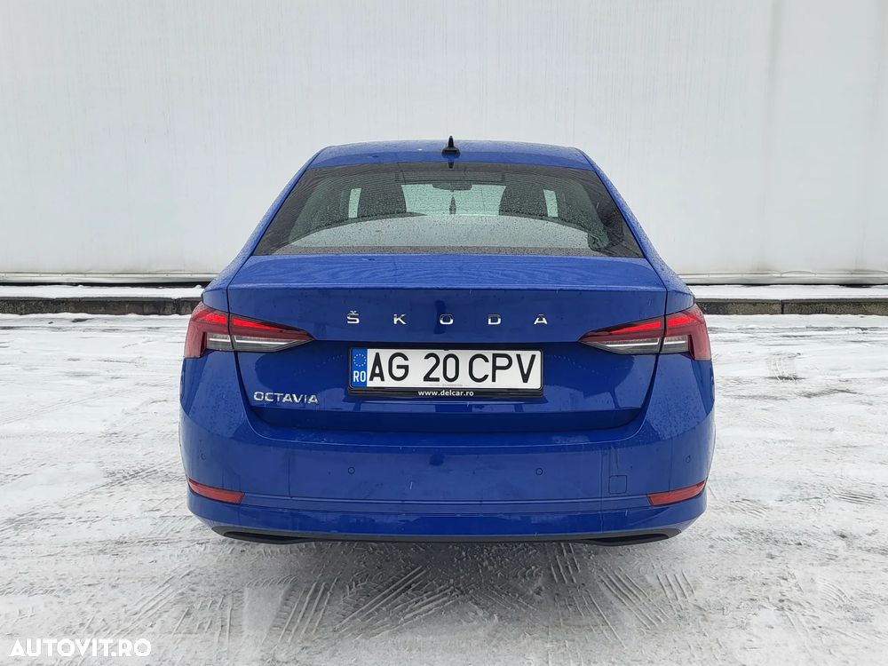 Skoda Octavia 2.0 TDI DSG Ambition - 4