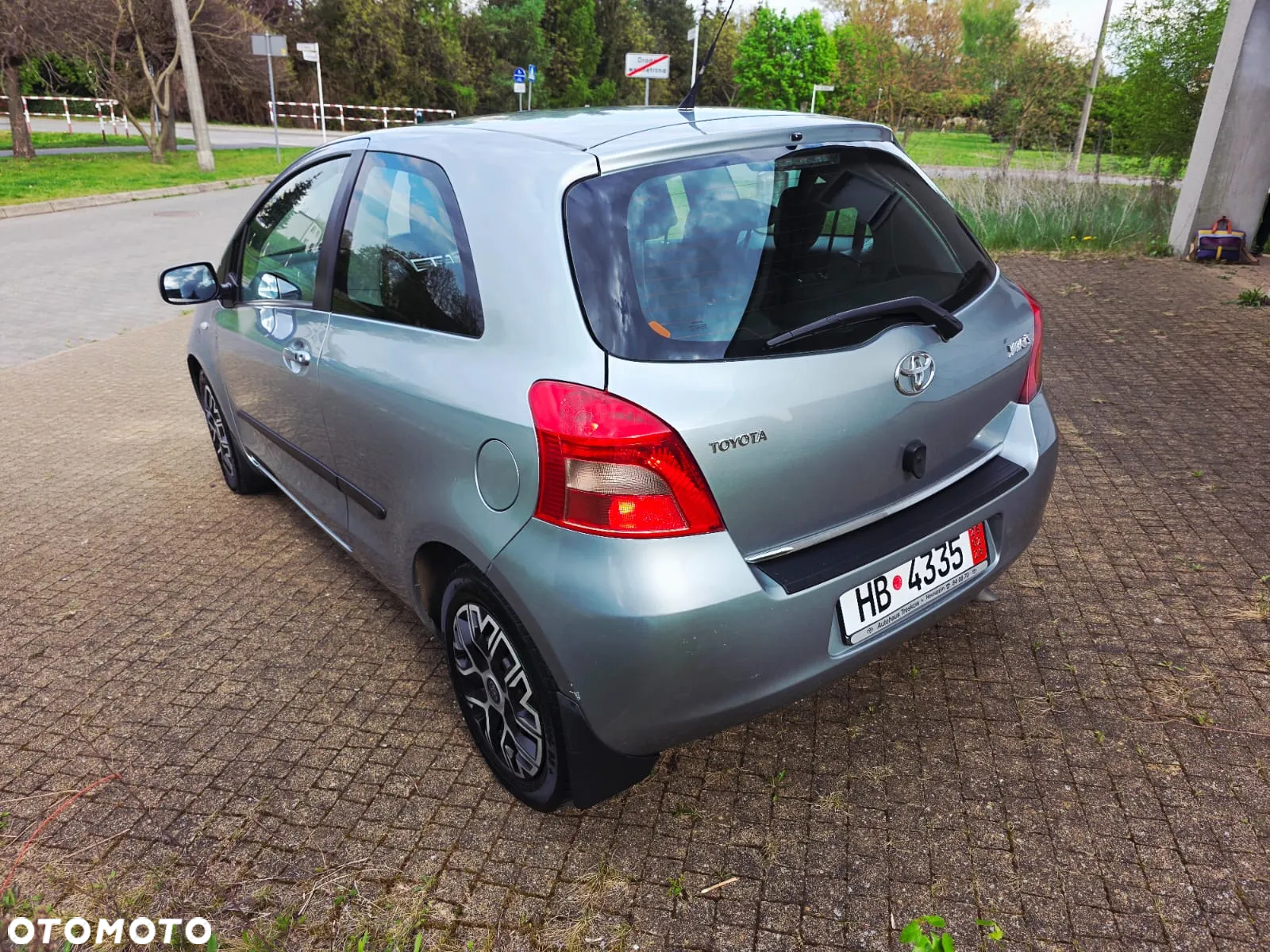 Toyota Yaris 1.33 VVT-i Multi Mode Executive - 4