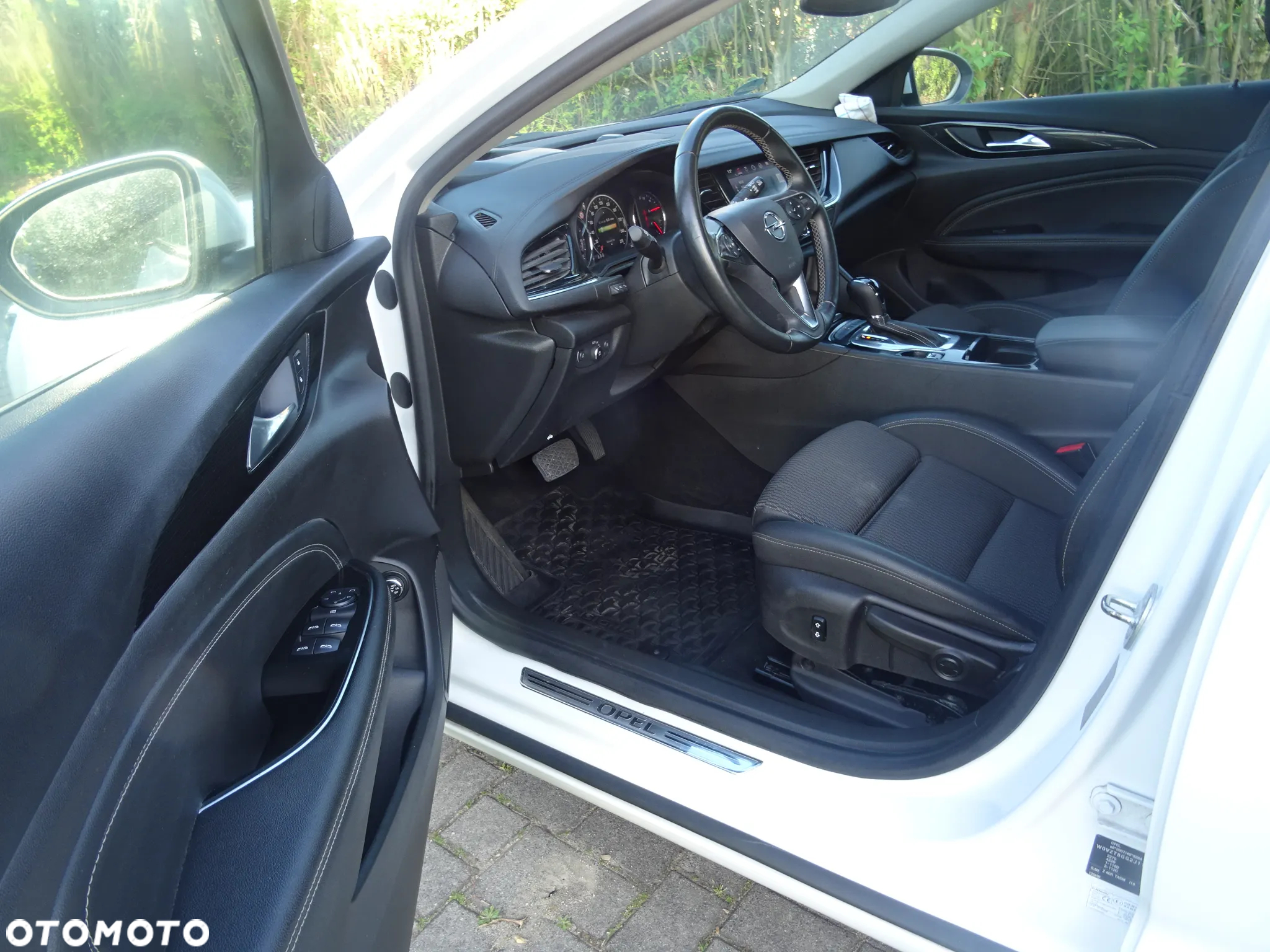 Opel Insignia 2.0 CDTI Exclusive S&S - 4