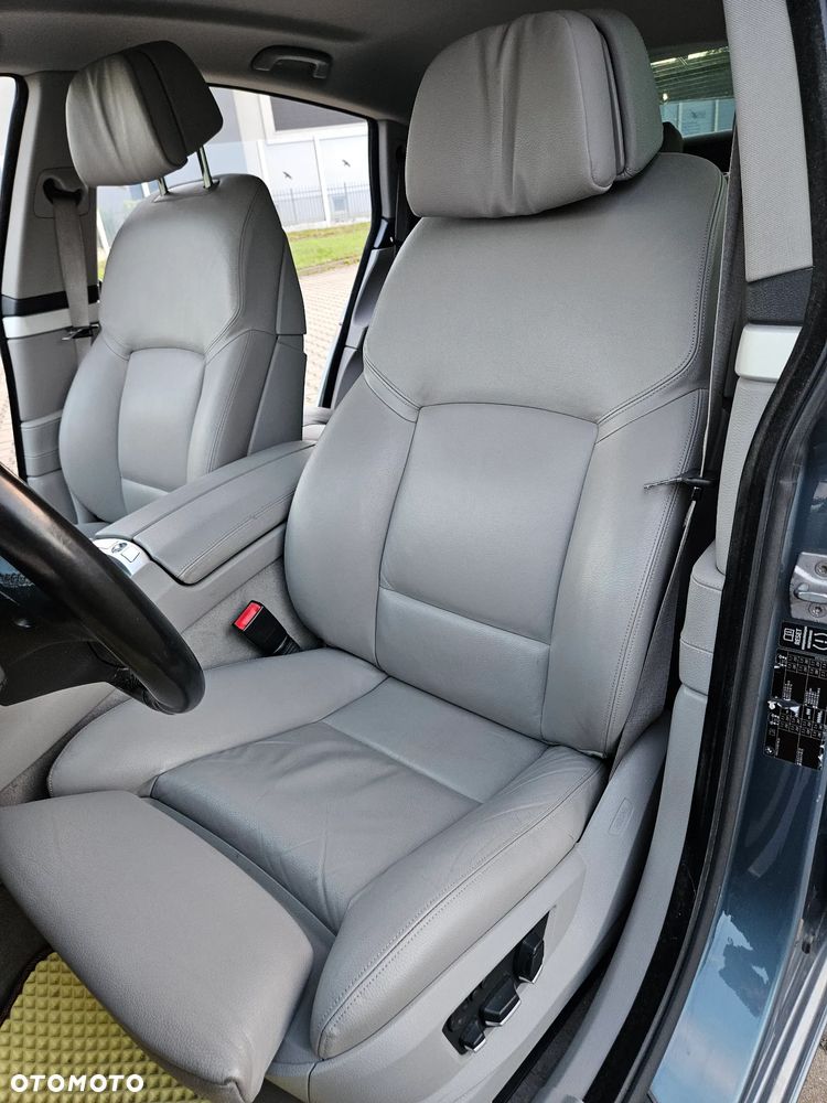 BMW 5GT 520d - 10
