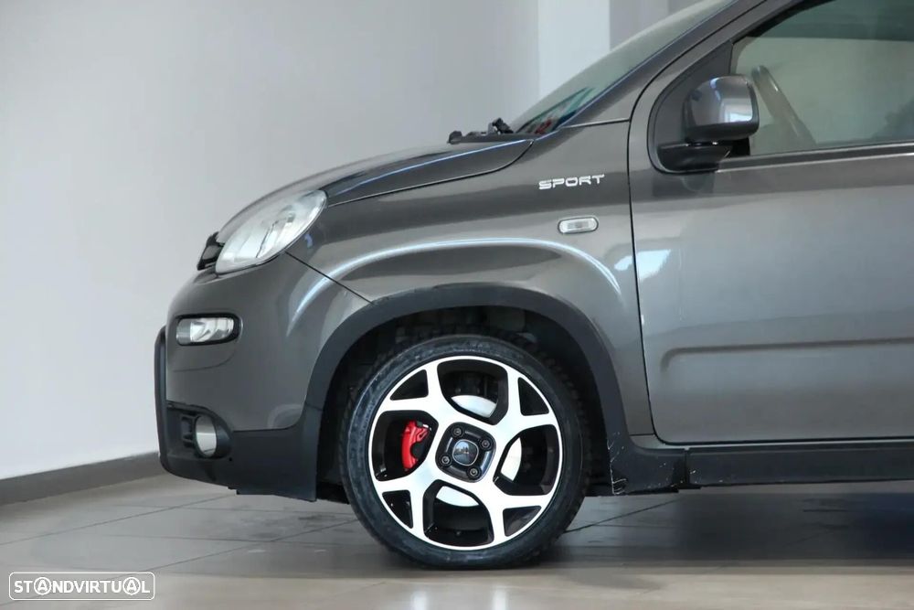 Fiat Panda 1.0 Hybrid Sport — fotografia 15