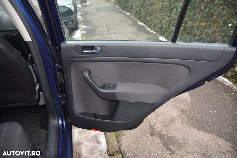 Volkswagen Golf 1.2 TSI Trendline - 8