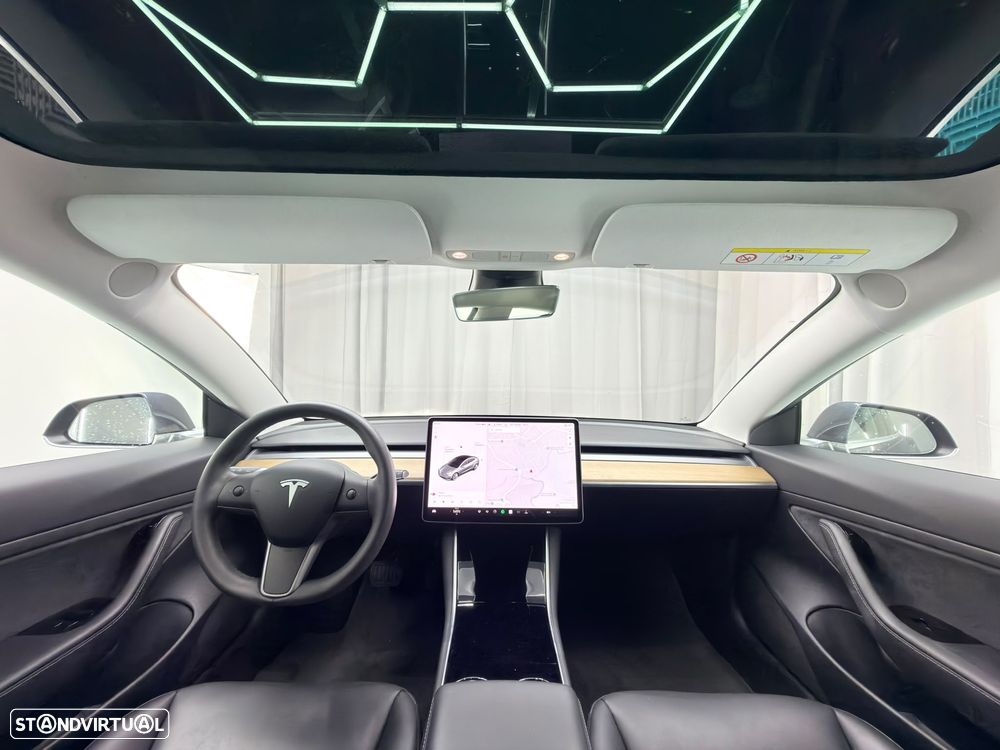 Tesla Model 3 Standard RWD Plus - 11
