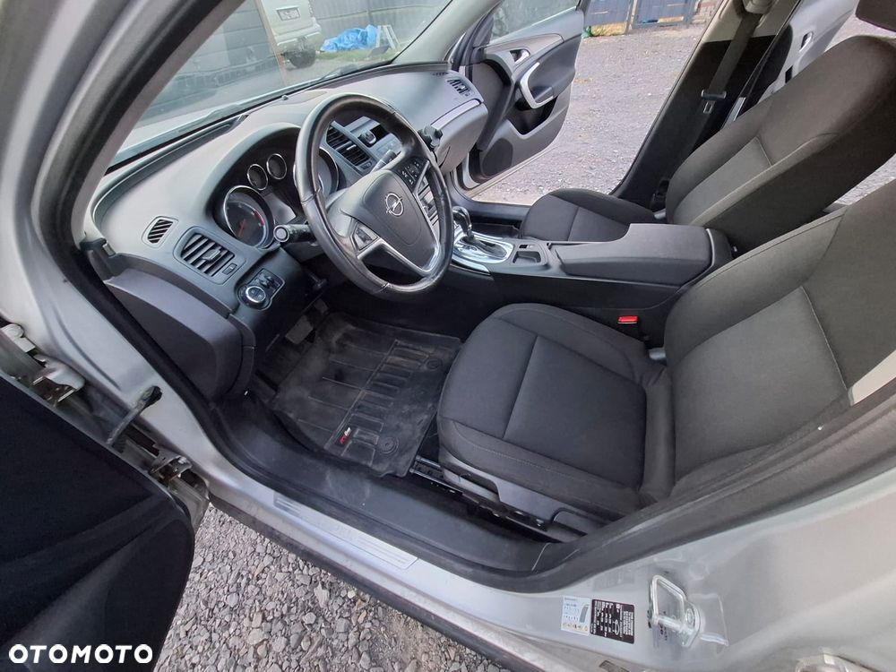 Opel Insignia 2.0 CDTI Cosmo - 11