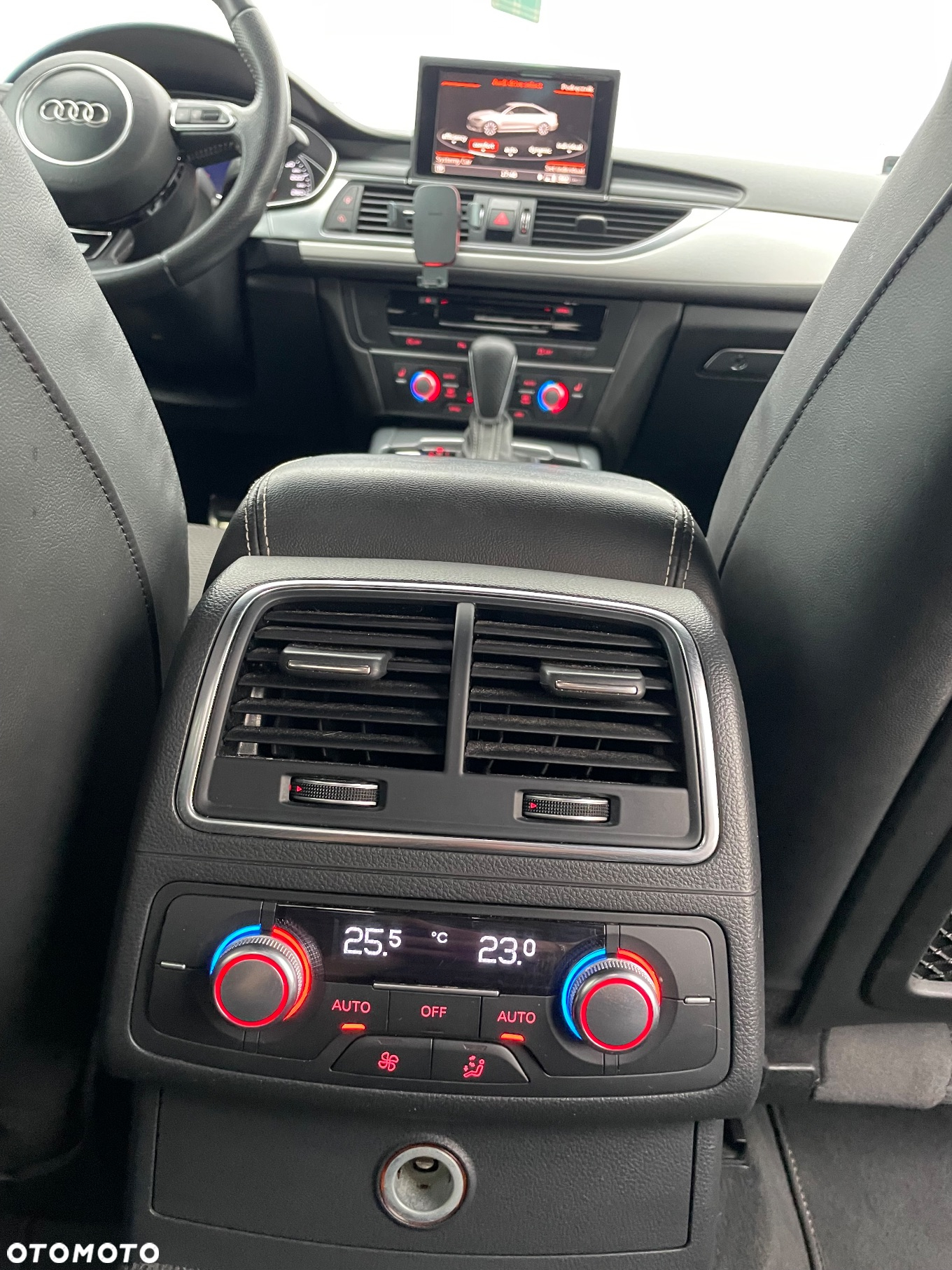 Audi A6 2.0 TDI ultra S tronic - 36