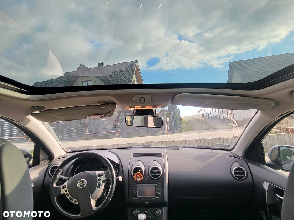 Nissan Qashqai - 17