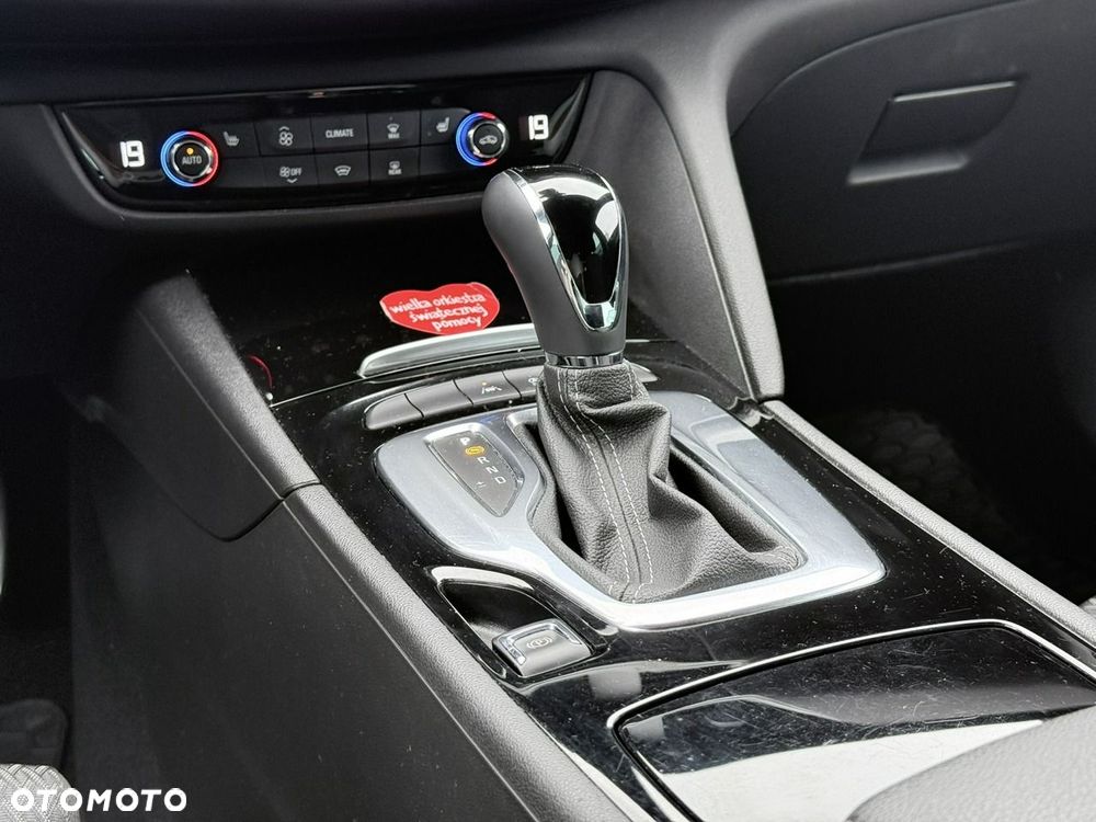 Opel Insignia 2.0 CDTI Business Edition S&S - 16