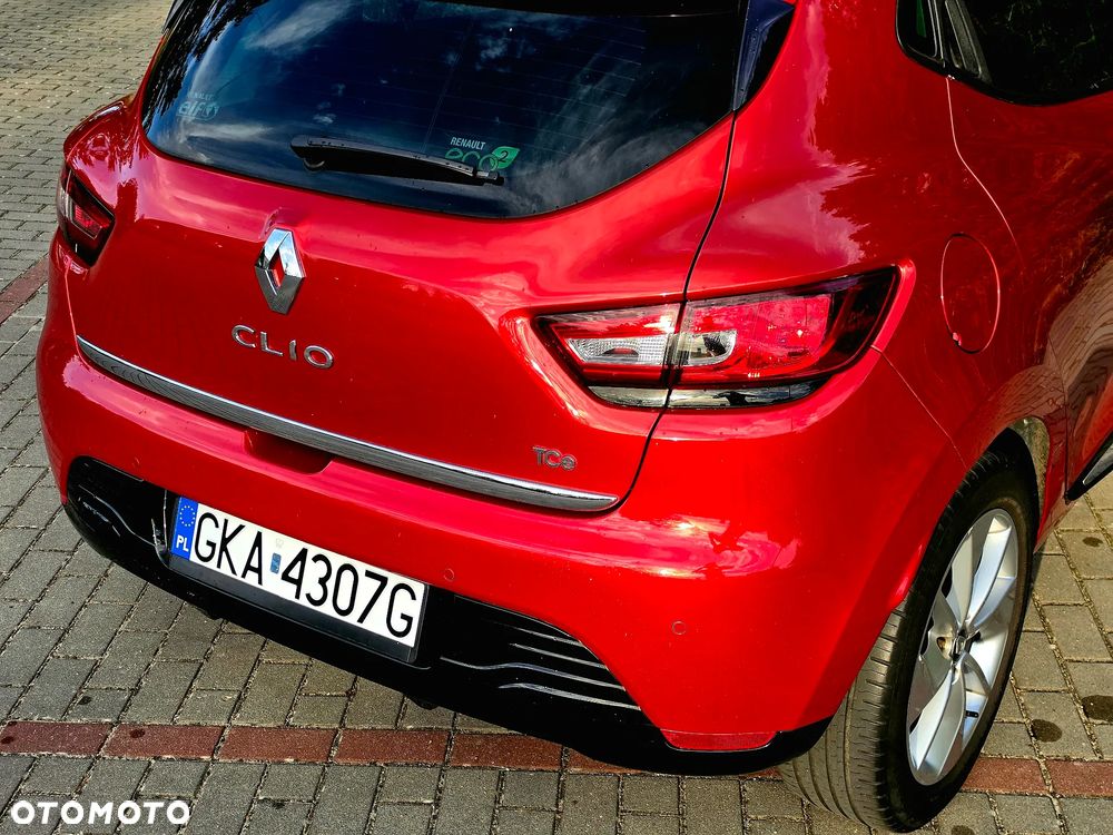 Renault Clio - 9