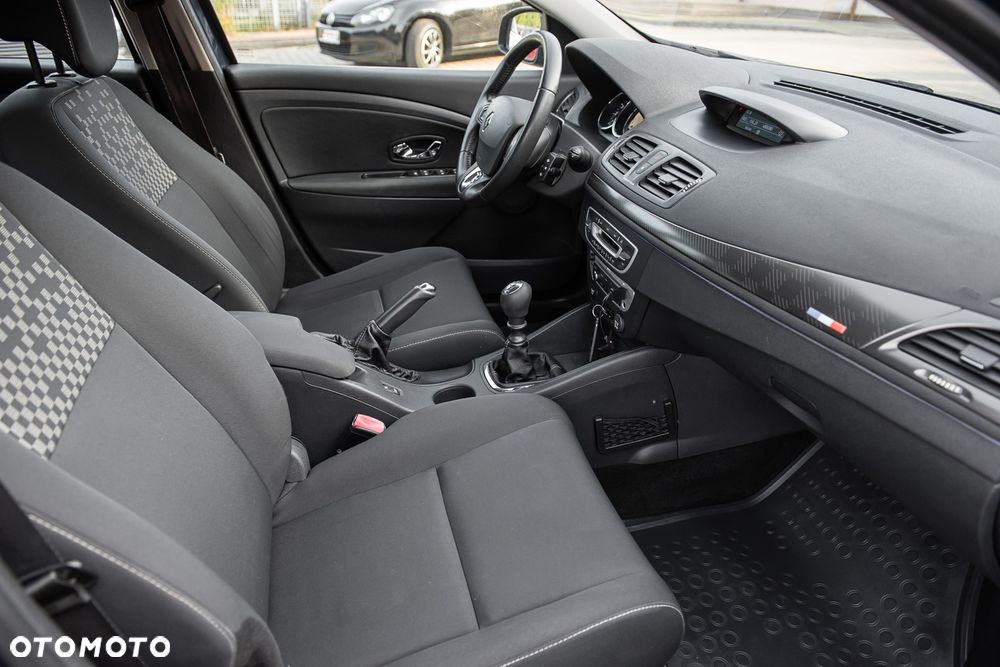 Renault Megane dCi 110 FAP LIMITED - 26