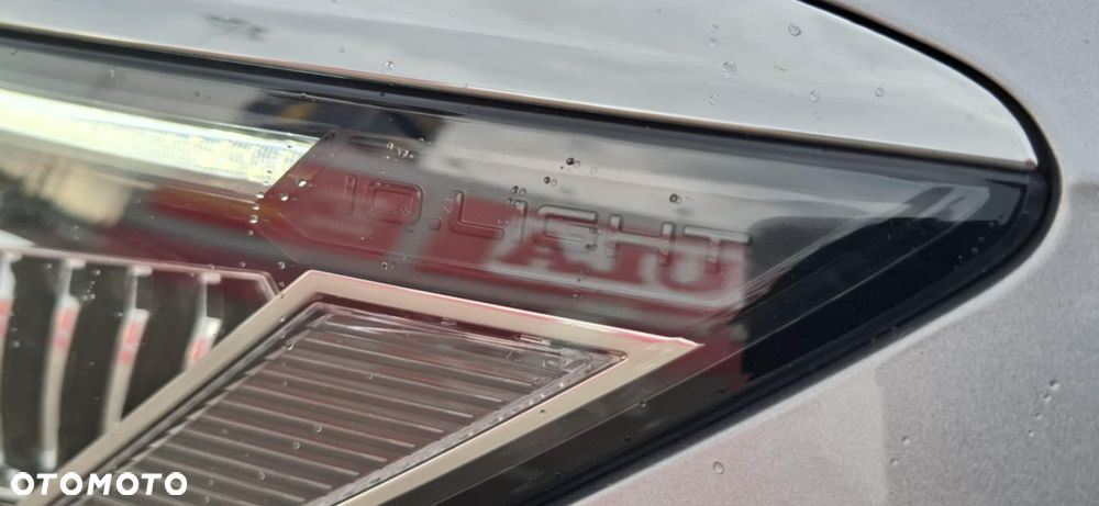 Volkswagen Passat - 27