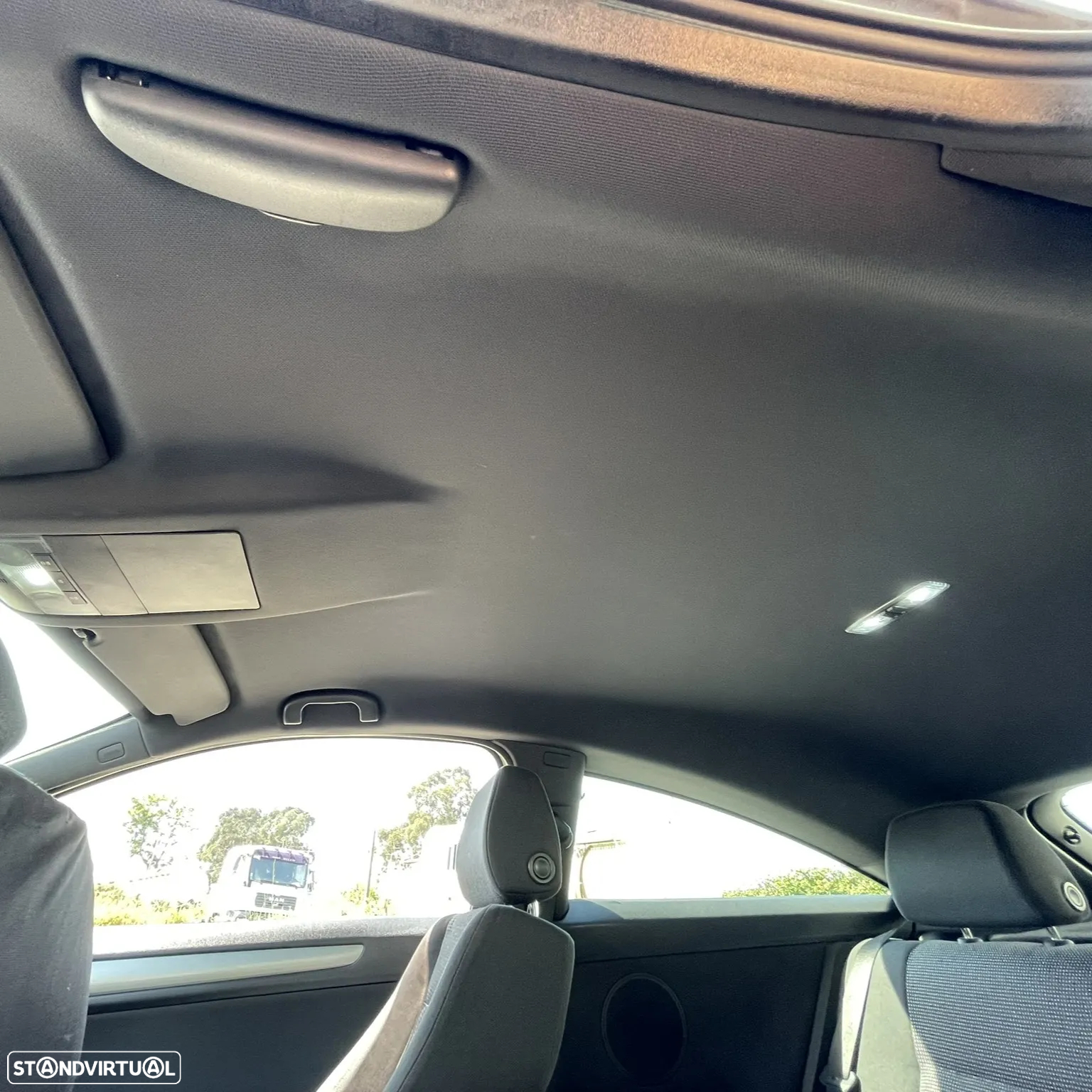 Opel Astra GTC 1.3 CDTi - 10