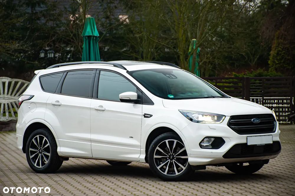 Ford Kuga 1.5 EcoBoost 4x4 Titanium - 32