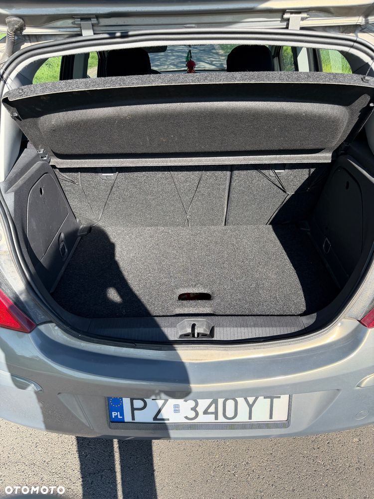 Opel Corsa 1.2 16V 111 - 7
