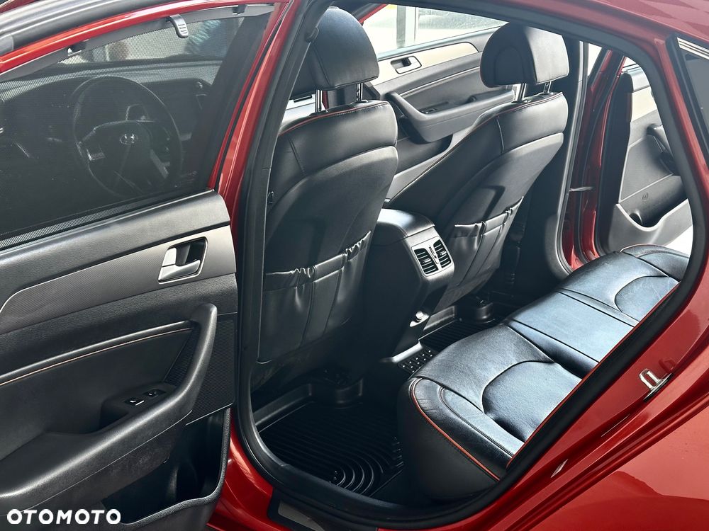 Hyundai Sonata - 18