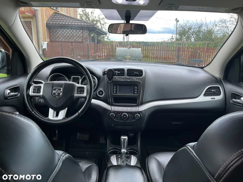 Dodge Journey - 11